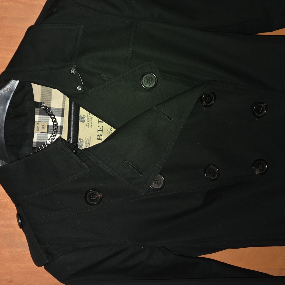Like New Burberry Chelsea Trench - Picture 8 of 12